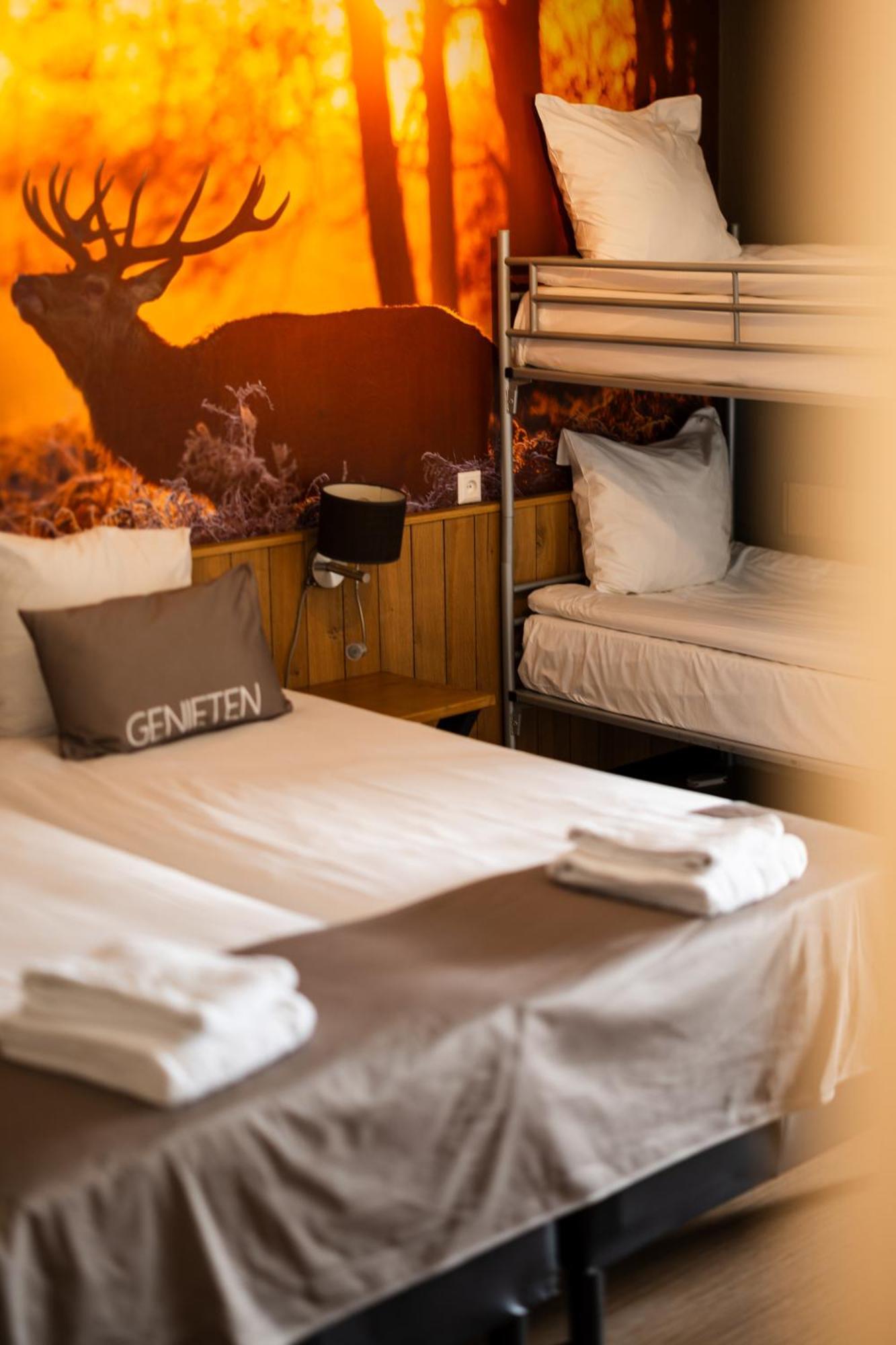 Hotel Restaurant 'De Vossenberg' Vierhouten Esterno foto