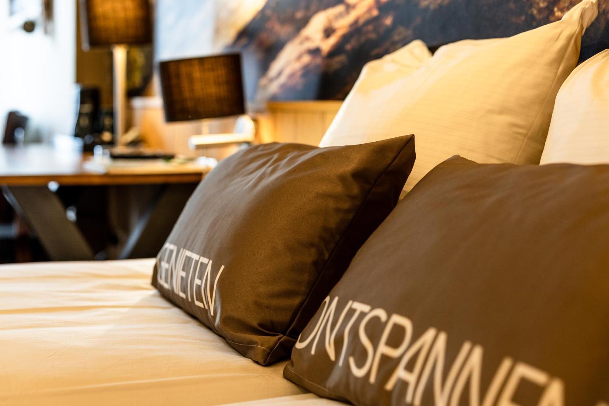 Hotel Restaurant 'De Vossenberg' Vierhouten Esterno foto