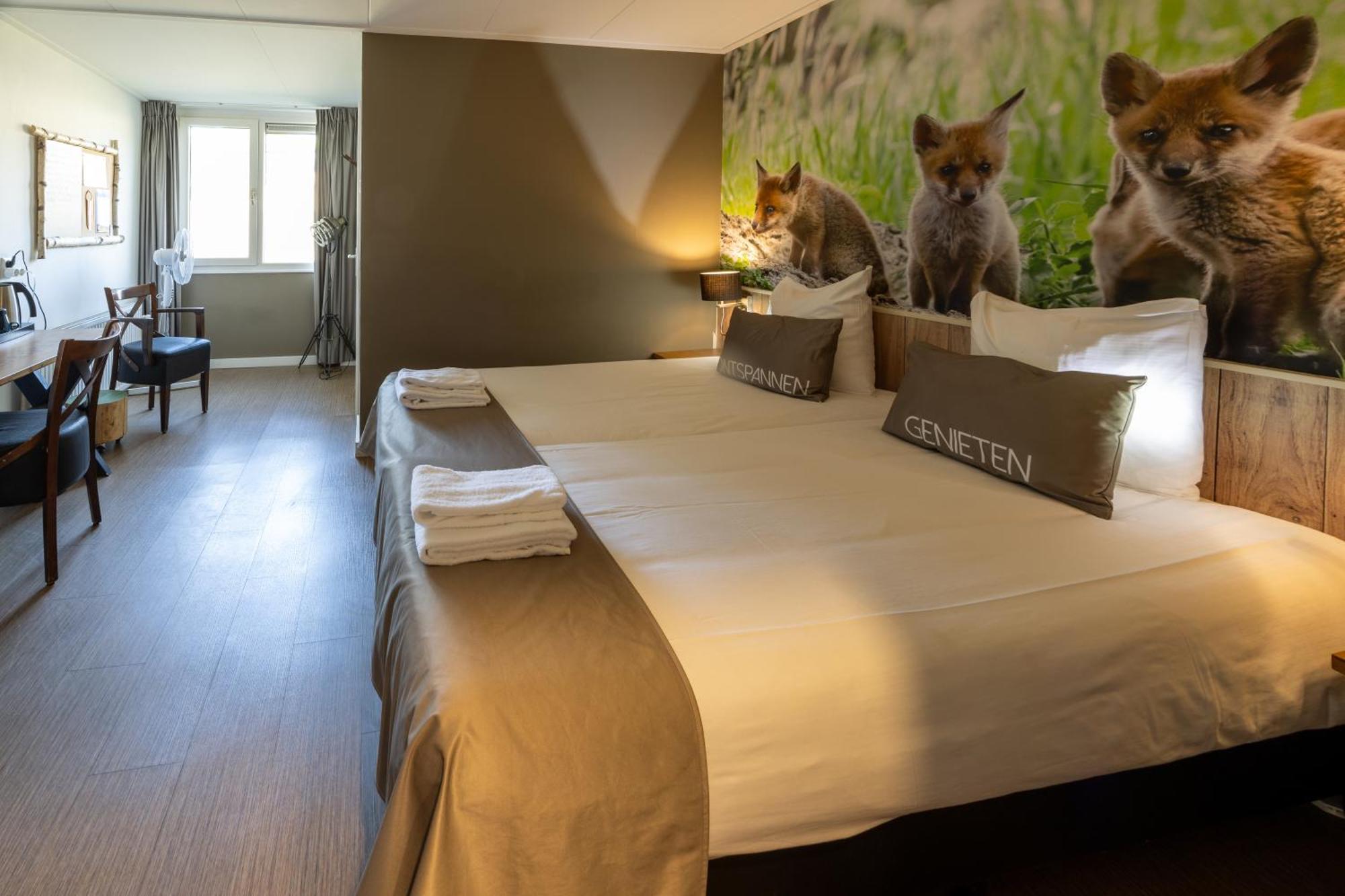 Hotel Restaurant 'De Vossenberg' Vierhouten Esterno foto